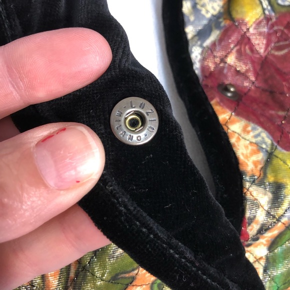 Made In Italy Quilted Floral Shimmery Jacket - Picture 6 of 8